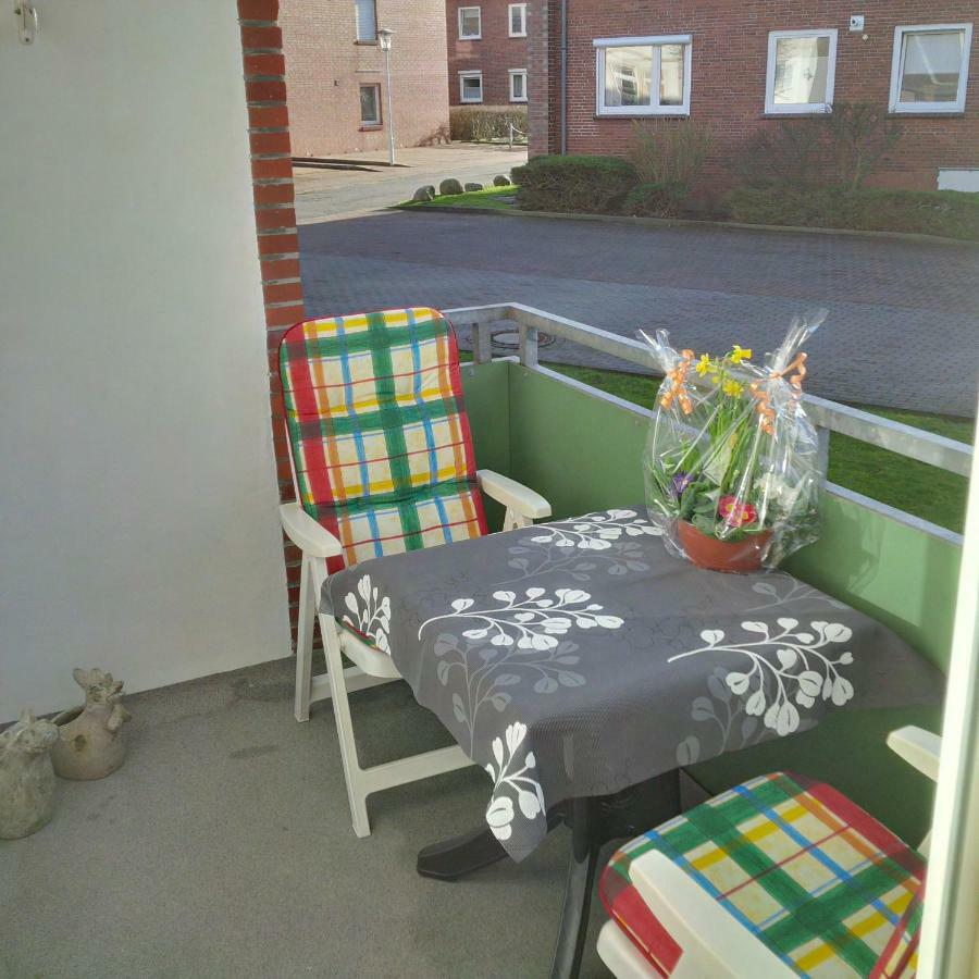 Haus Tertius - Strand- Und Hafennahe Ruhige Ferienwohnung Büsum Dış mekan fotoğraf